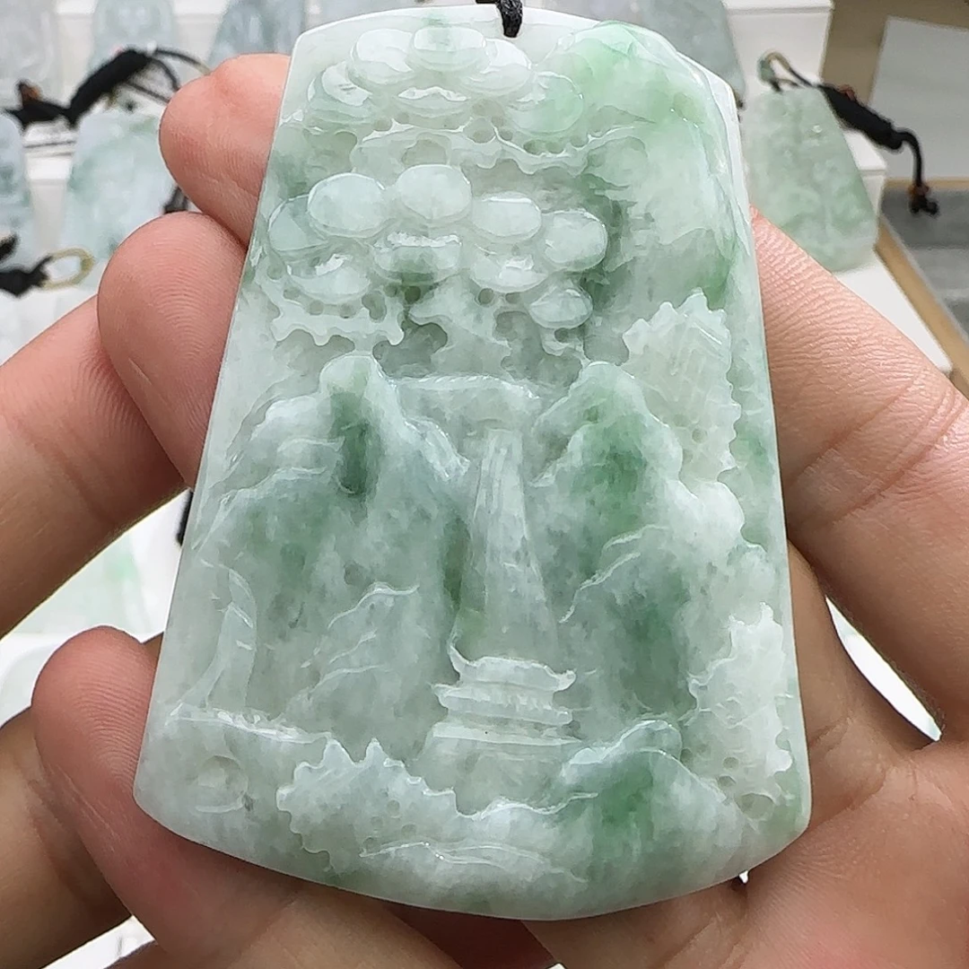 翡翠未镶嵌颈饰翡翠