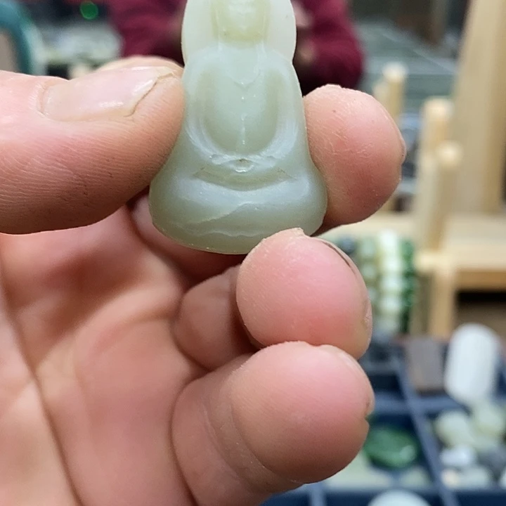 和田玉（糖玉）未镶嵌颈饰