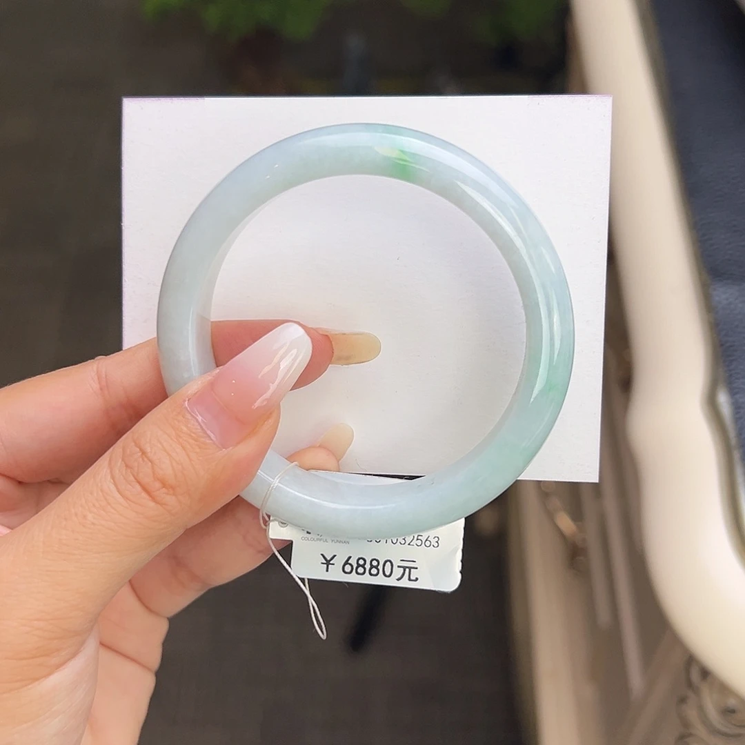 翡翠手镯未镶嵌56白底青