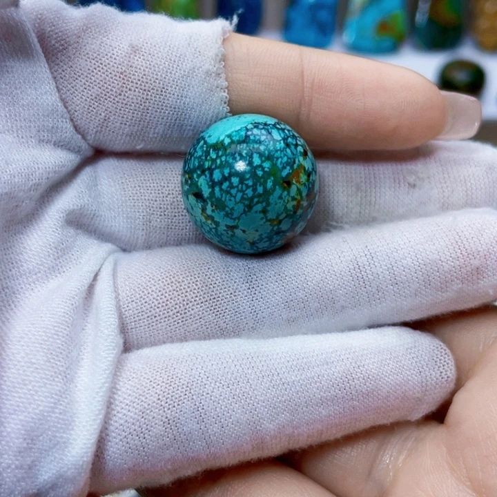 绿松石未镶嵌饰品