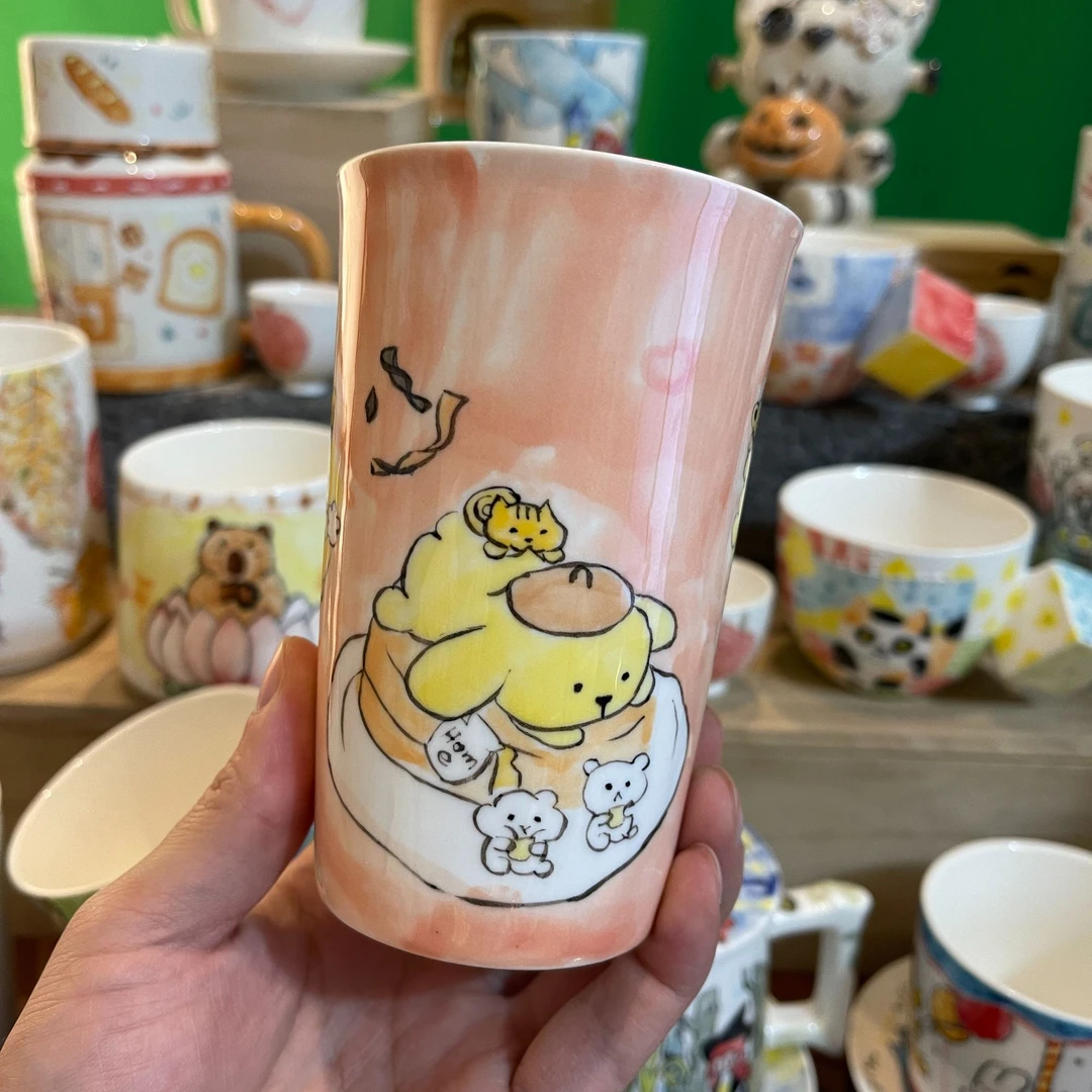 37-手绘釉下彩创意水杯