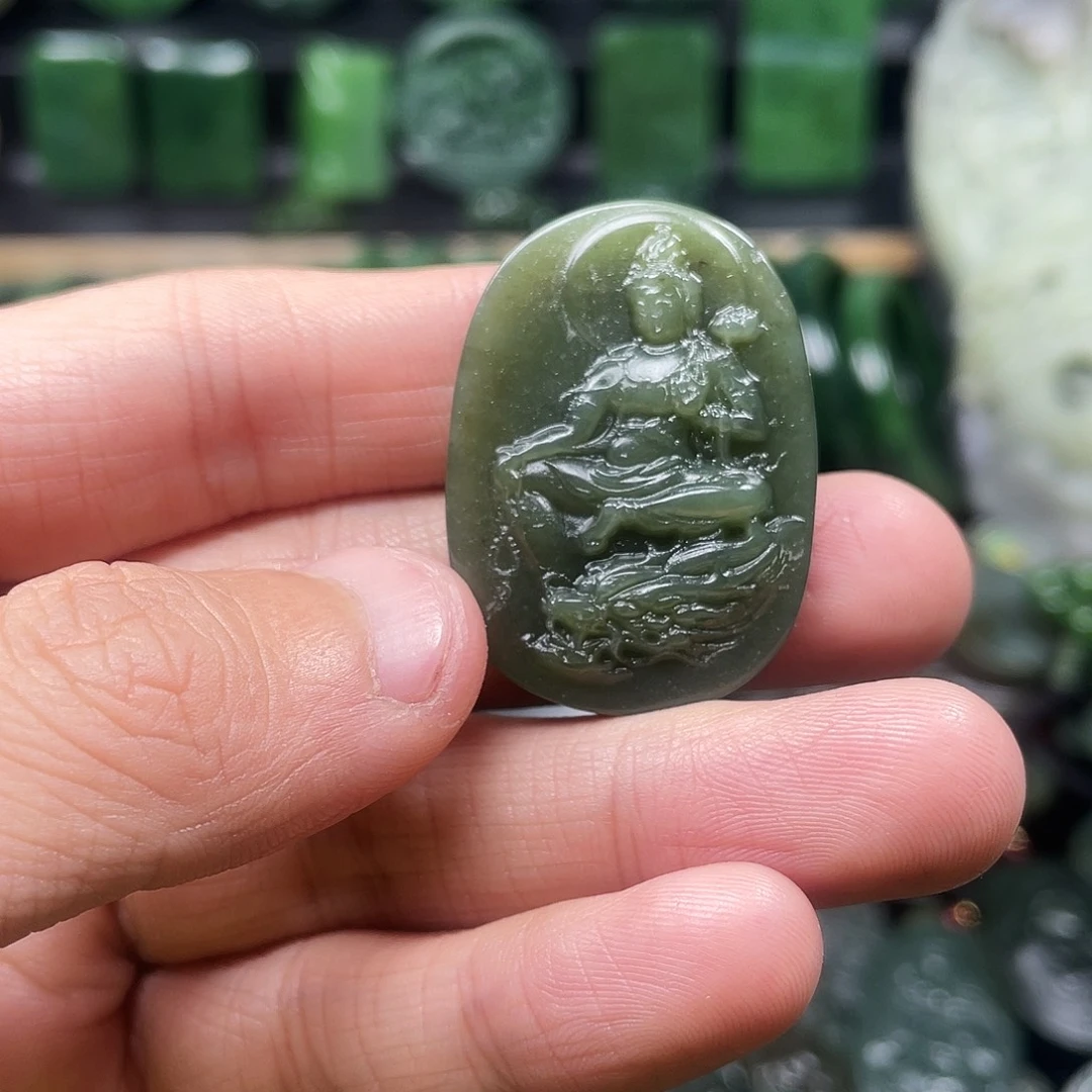 和田玉未镶嵌挂件