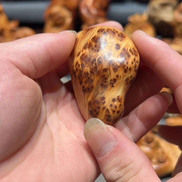 柏木（崖柏）点点关注，感谢