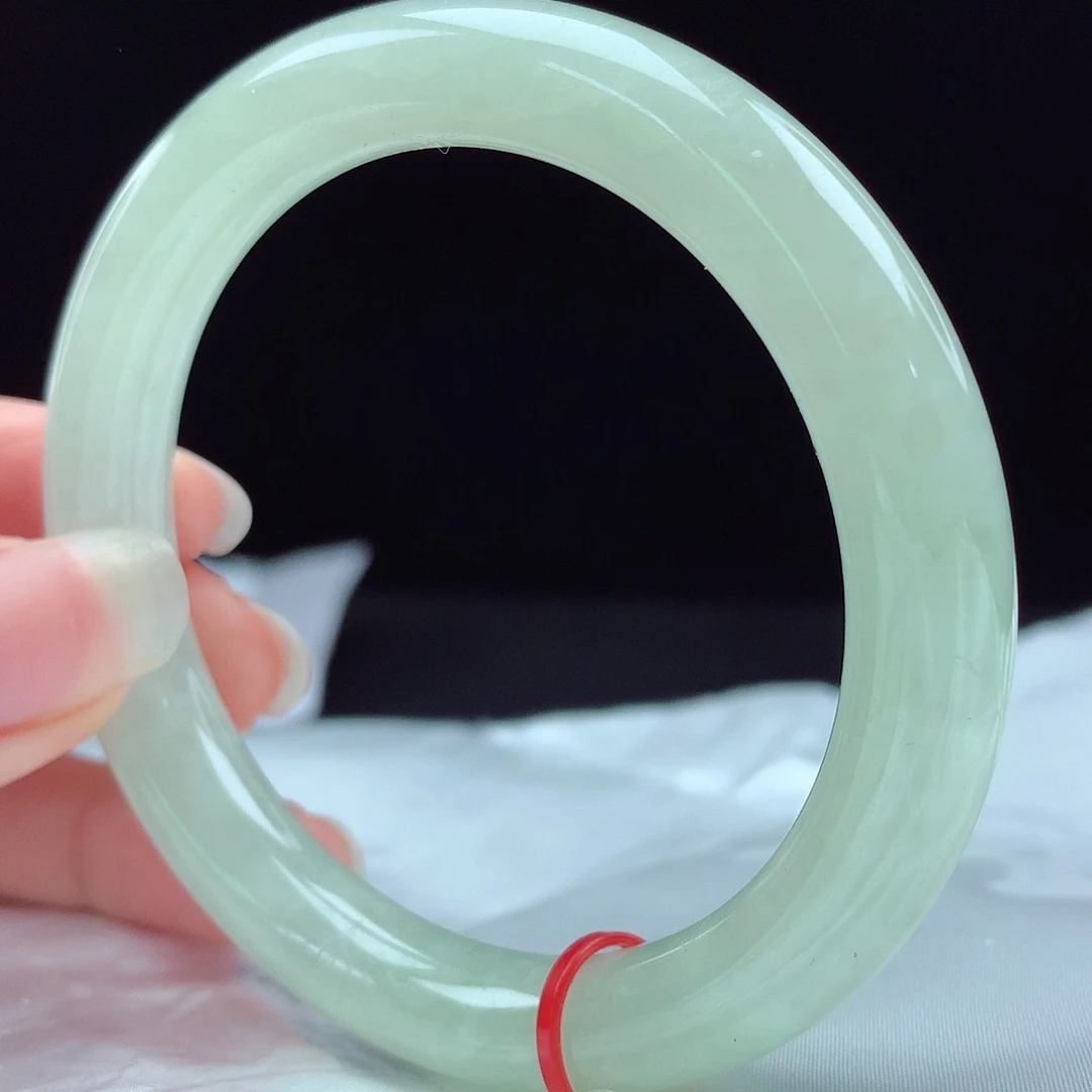 未镶嵌手镯翡翠12036，