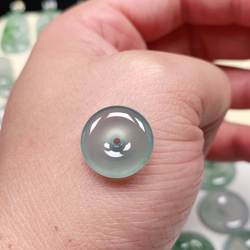 【闪购商品】颈饰未镶嵌翡翠