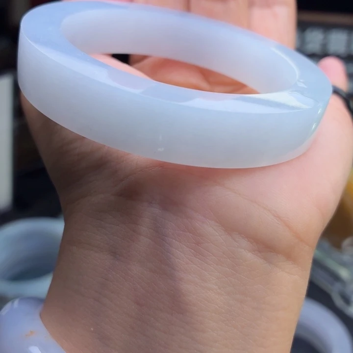 定制翡翠未镶嵌翡翠手镯定制不退不换