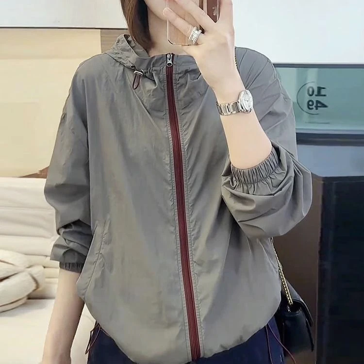 欧货防晒衣女2025夏季新款透气撞色拉链宽松连帽休闲薄款洋气外套