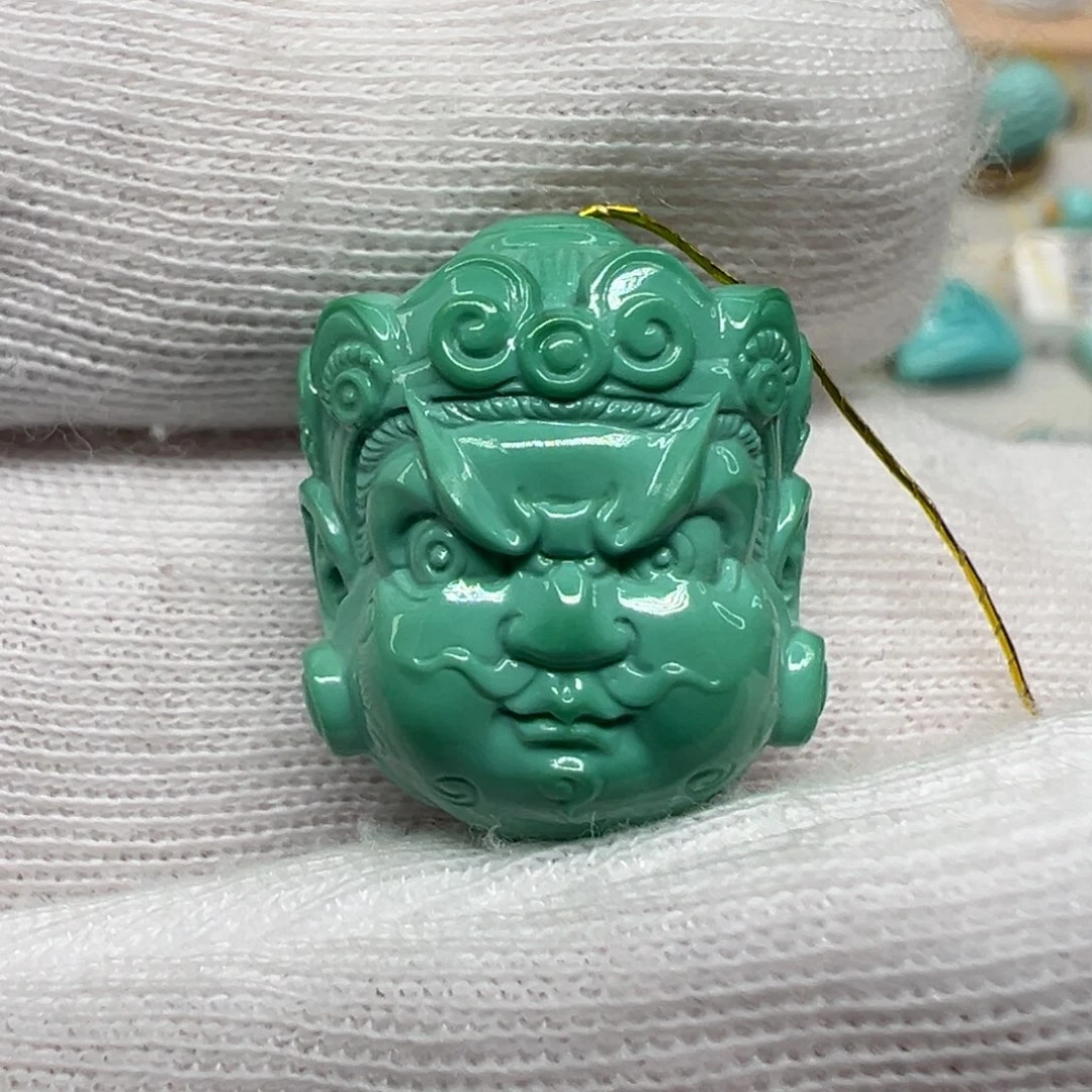 绿松石配饰未镶嵌