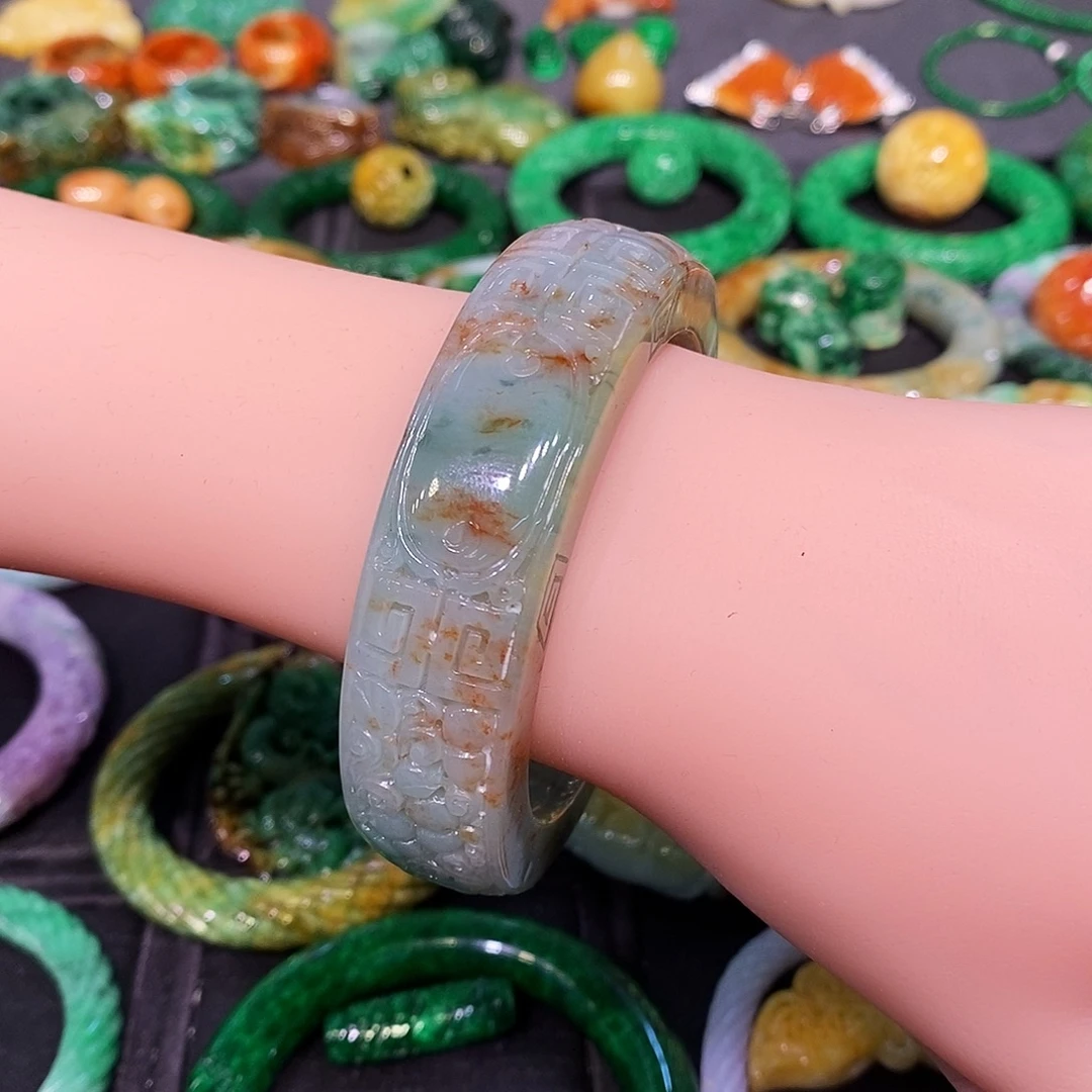 翡翠未镶嵌手镯翡翠