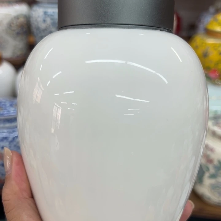 高端陶瓷茶叶密封罐