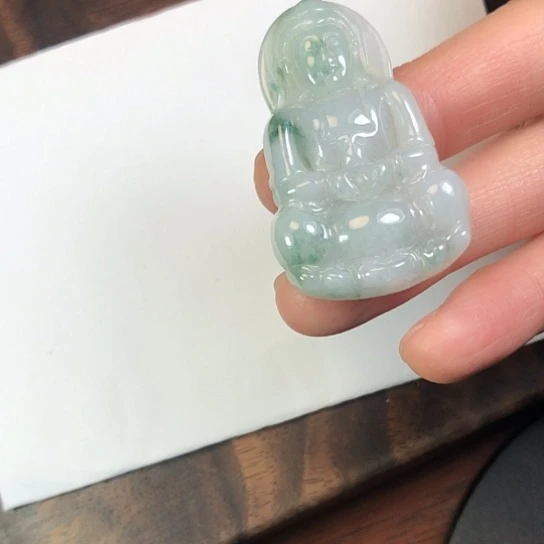 翡翠未镶嵌颈饰缅甸A货，每天下午1点半开播