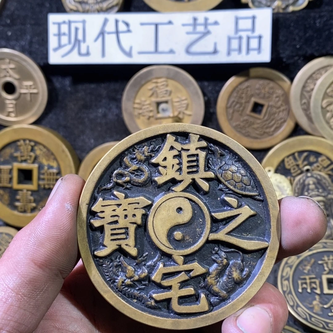 用***9铜翻砂铸造现代工艺品