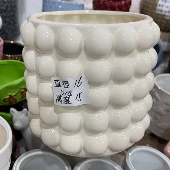多肉绿植陶瓷花盆9.9包邮，有孔