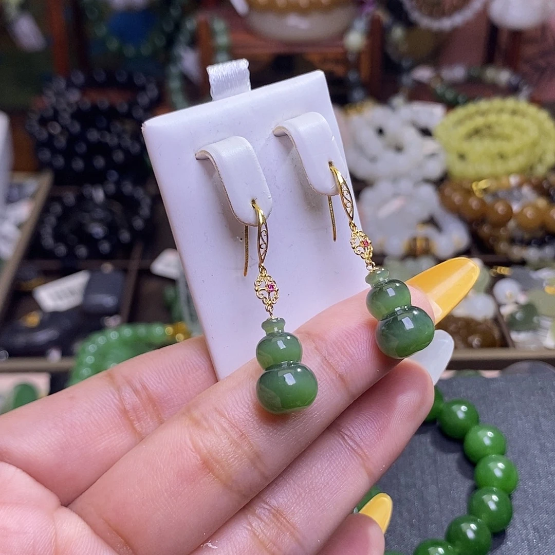 和田玉未镶嵌颈饰碧玉满色满绿老矿料猫眼金镶耳坠