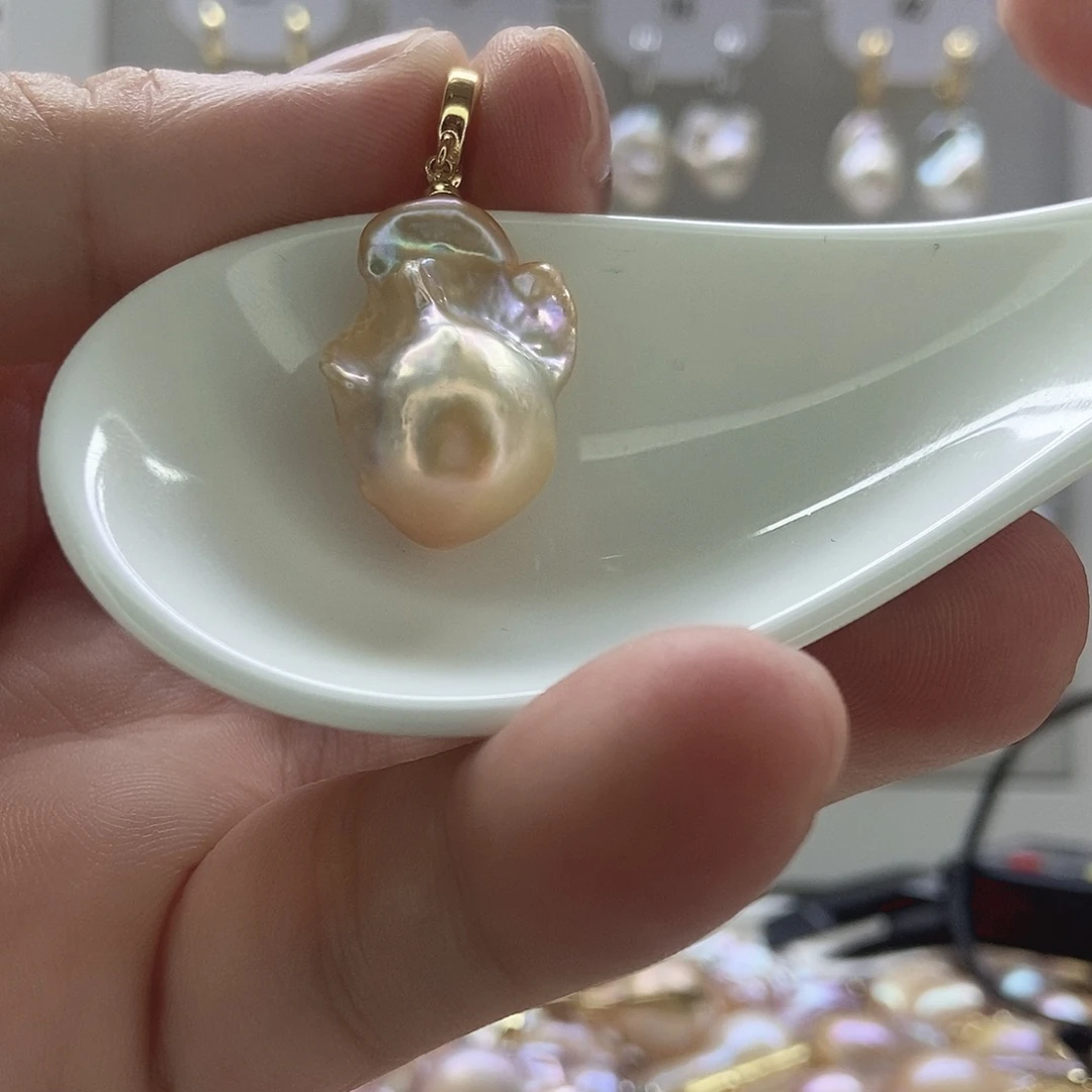 淡水珍珠颈饰银S925镶嵌77
