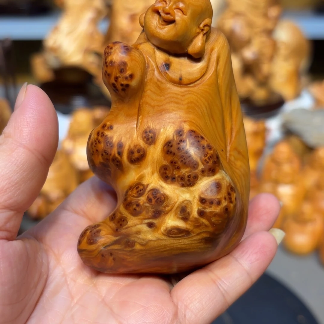 木太行崖柏弥勒佛留疤