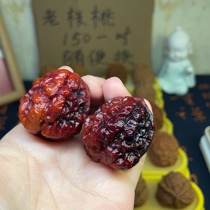 文玩核桃把件12、七彩山羊王38