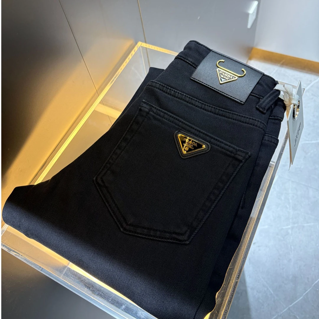 秋冬加绒保暖中性牛仔裤简约时尚轻奢休闲百搭小脚直筒广州长裤