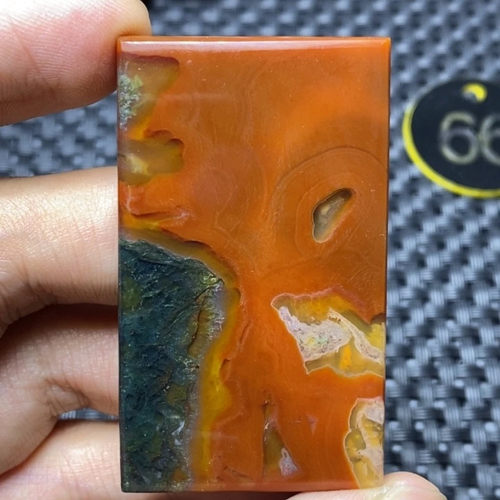 宝***瓶未镶嵌无玛瑙/玉髓