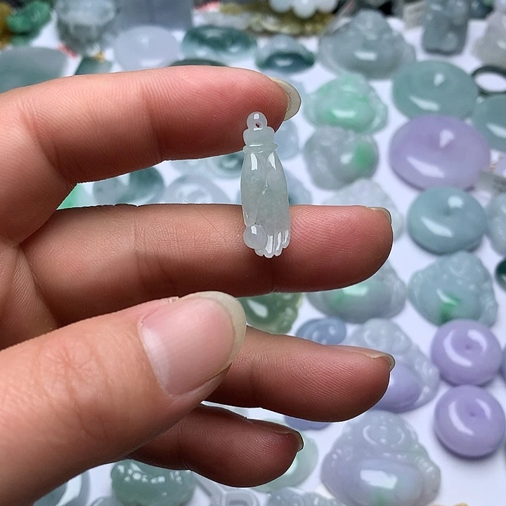 翡翠未镶嵌颈饰天然翡翠