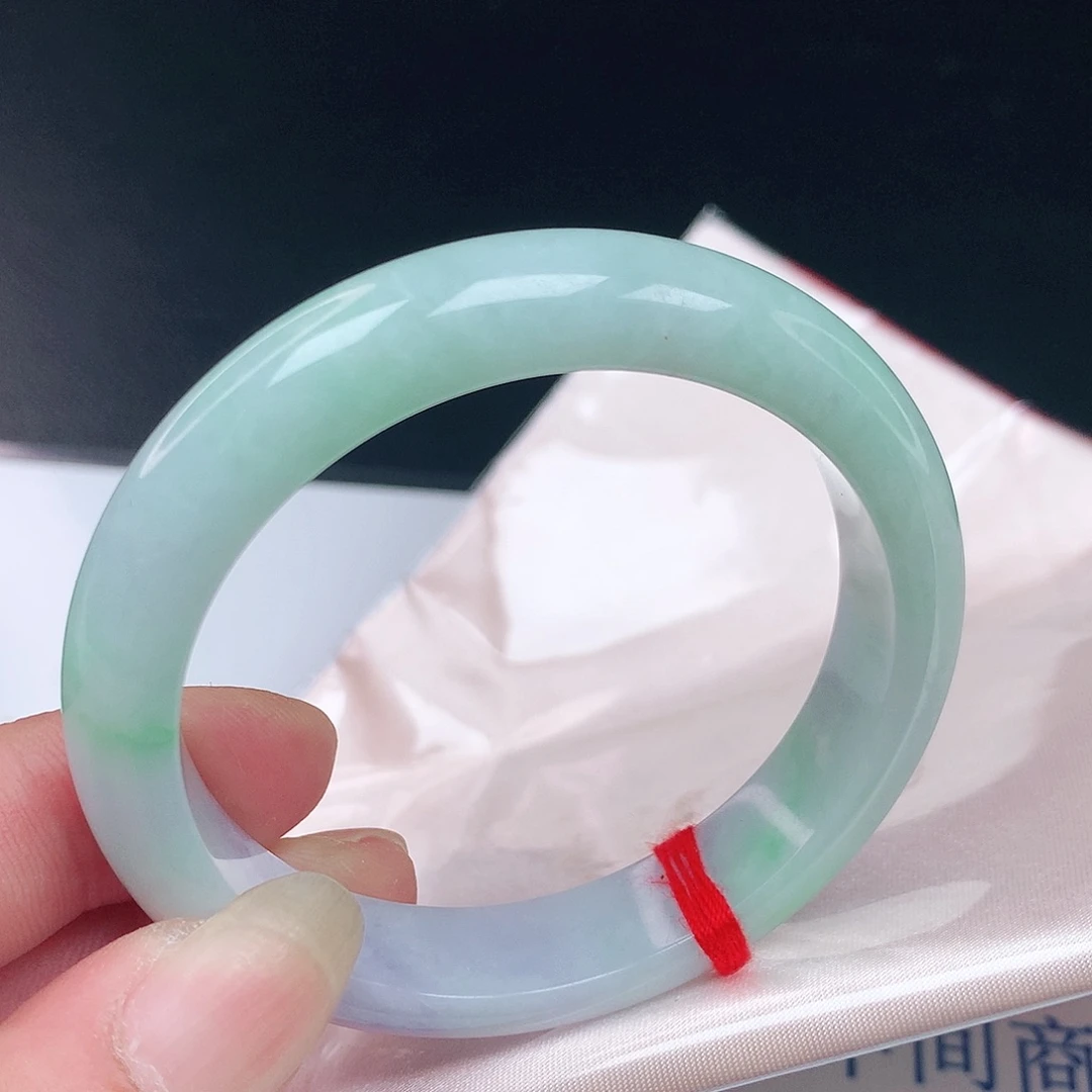 未镶嵌手镯翡翠881755