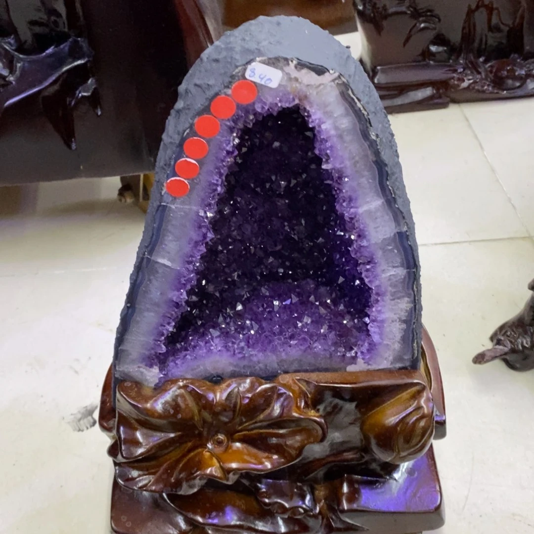 水晶摆件婷未镶嵌