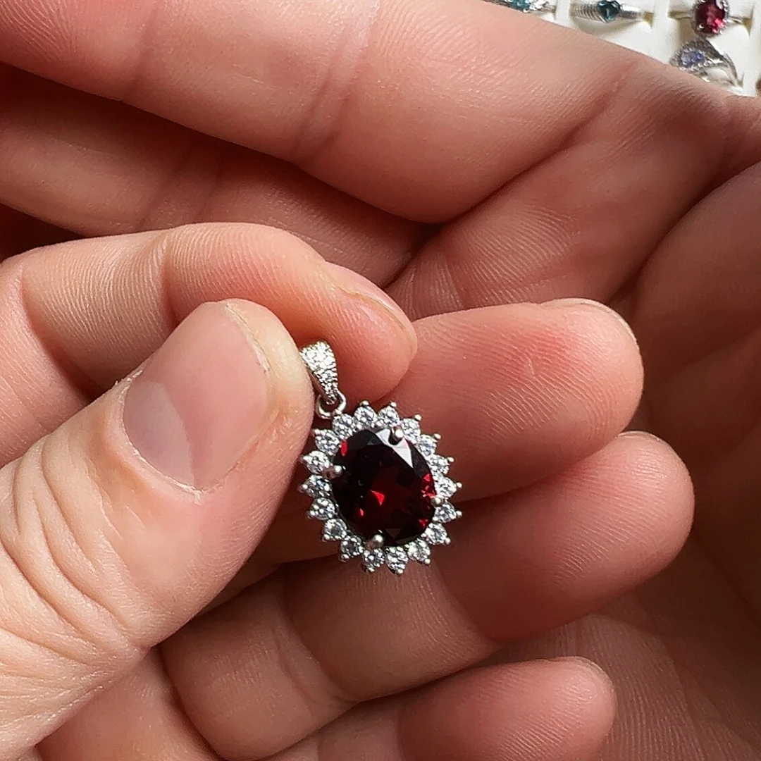 银S925镶嵌石榴石吊坠(不含链)