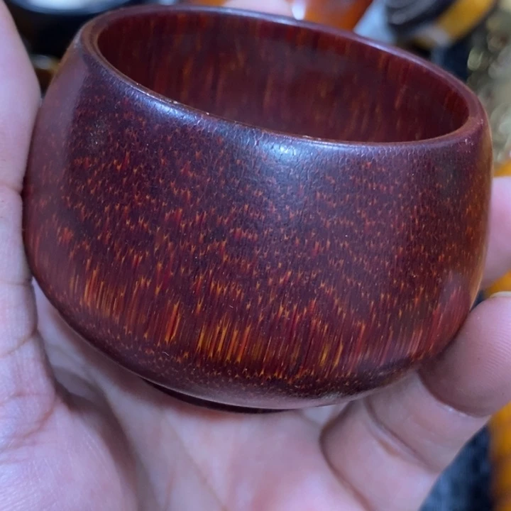 滴血莲花菩提吊坠