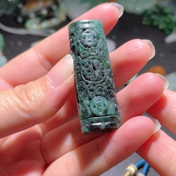 【闪购商品】翡翠颈饰未镶嵌天然翡翠