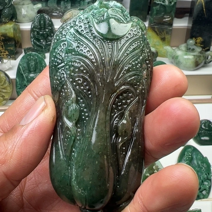 独山玉未镶嵌吊坠(不含链)