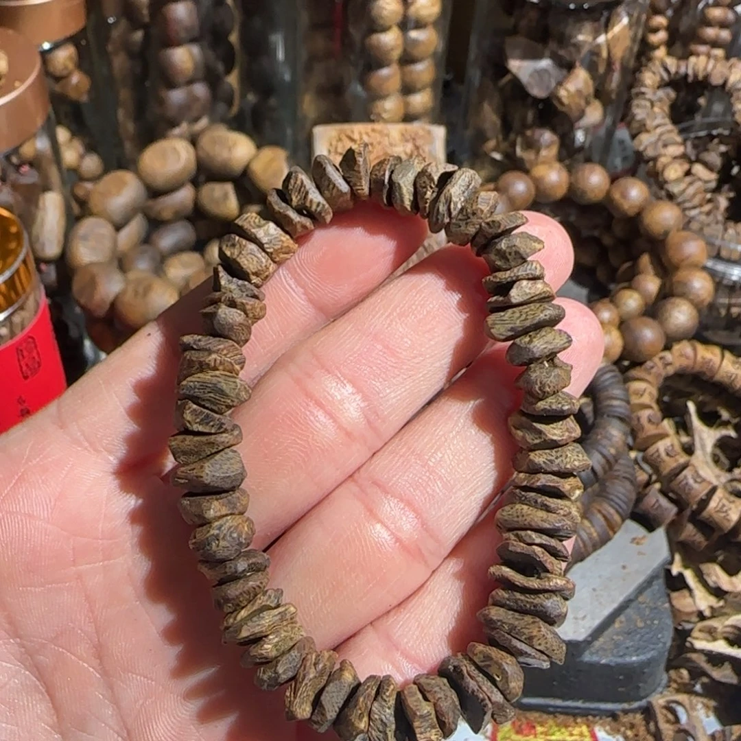 沉香碎屑沉香，沉水树丁壳子08