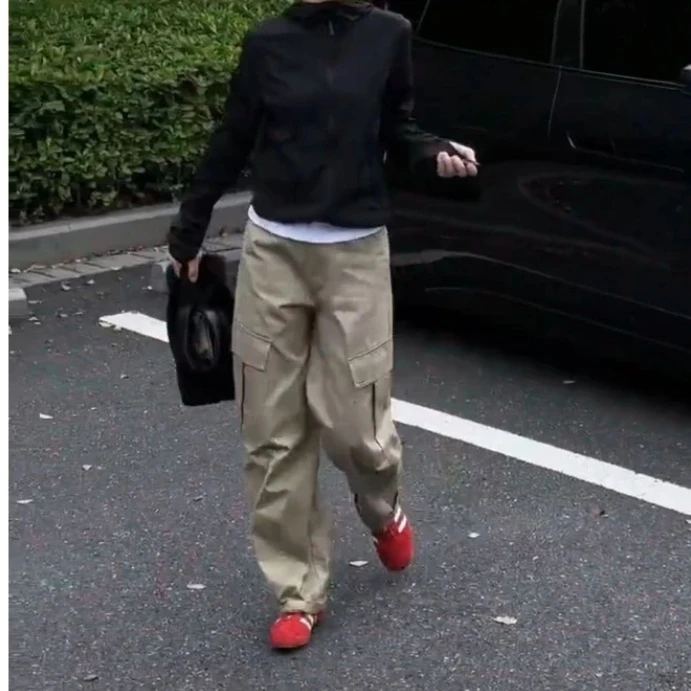 新款时尚洋气精品百搭女装Y1581