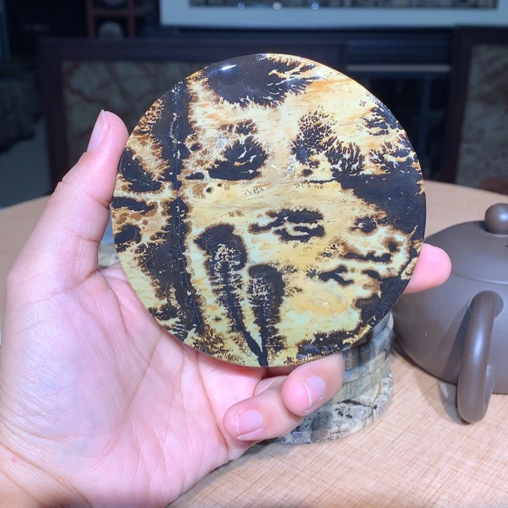 ，广西国画石摆件，收藏观赏