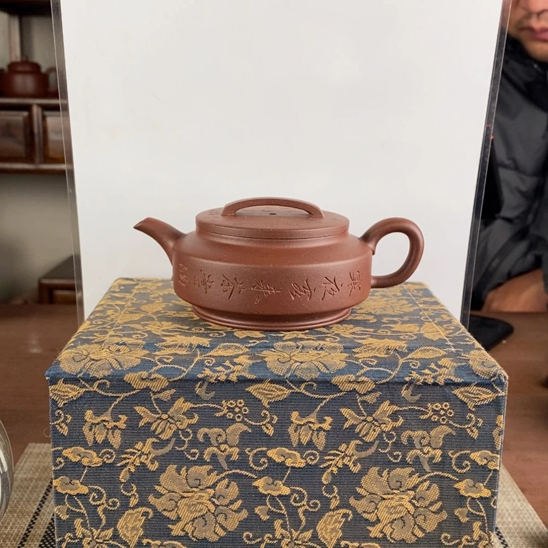 紫砂茶壶宜兴紫砂工艺美术精品