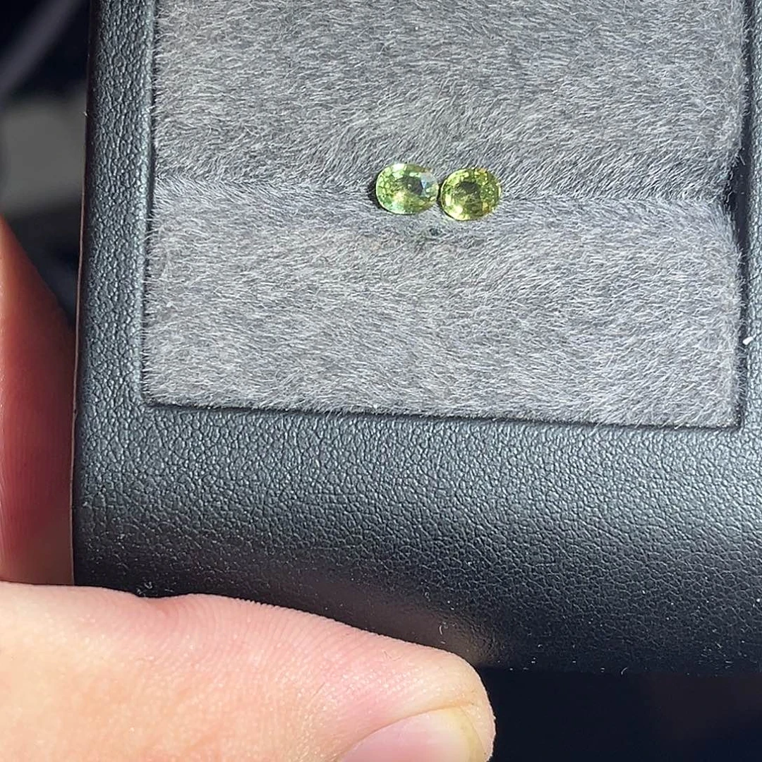 蓝宝石裸石裸石77分