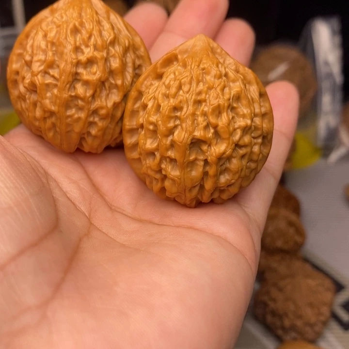 吊坠文玩核桃炉*子金牛