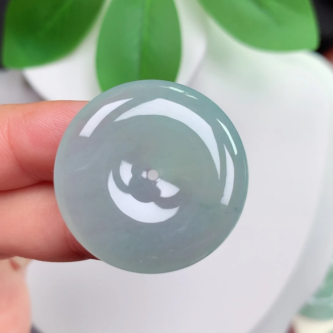 颈饰未镶嵌翡翠平安扣 28.8x5.4mm