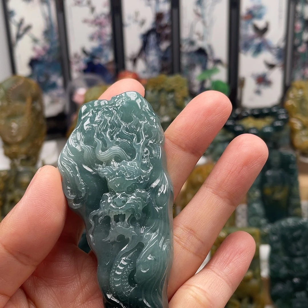 翡翠未镶嵌颈饰天然翡翠a货龙