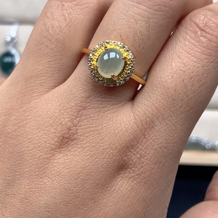 翡翠未镶嵌戒指戒指