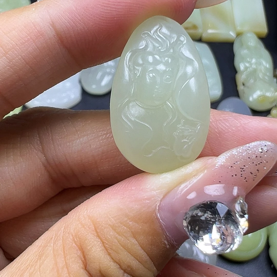 和田玉未镶嵌吊坠(不含链)