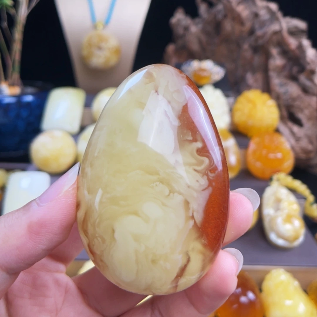 【闪购商品】未镶嵌琥珀珠宝奇石