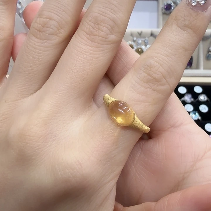 ****䅈银S925镶嵌戒指黄晶