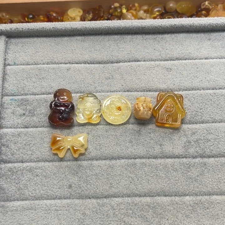 未镶嵌蜜蜡裸石天然琥珀蜜蜡配件