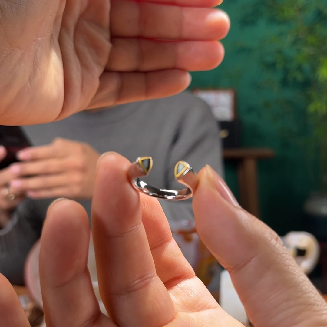 方***圆玛瑙/玉髓未镶嵌戒指