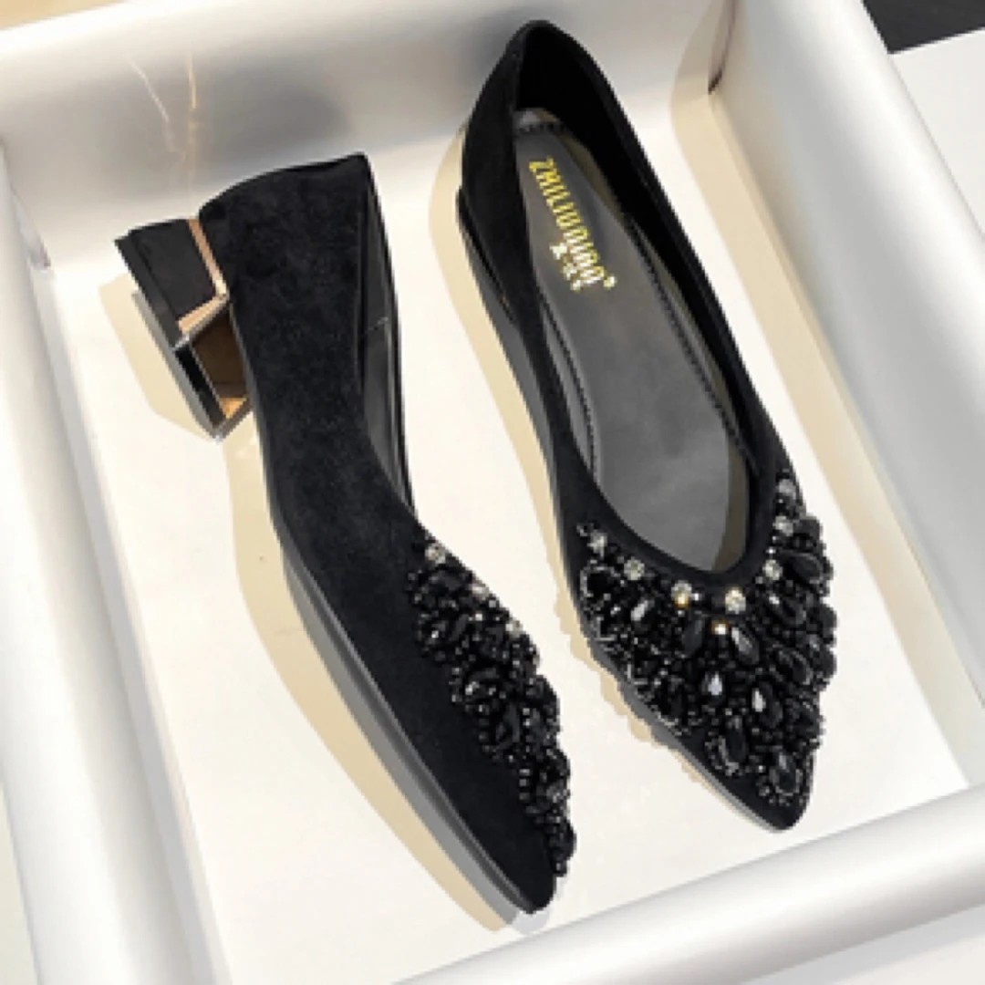 新款气质大码方头尖头单鞋粗跟2025中跟水钻手工百搭软底浅口女鞋