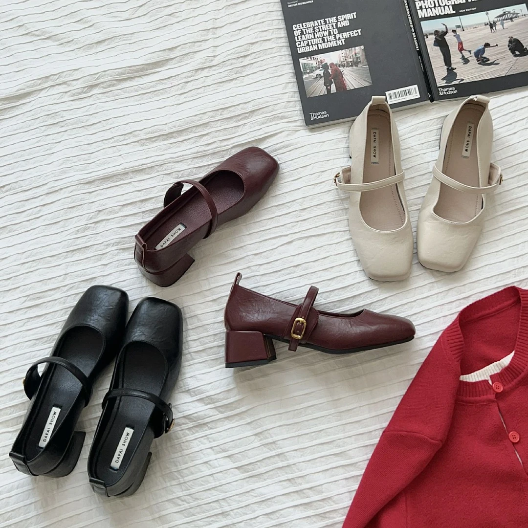 方头粗跟单鞋B590-2