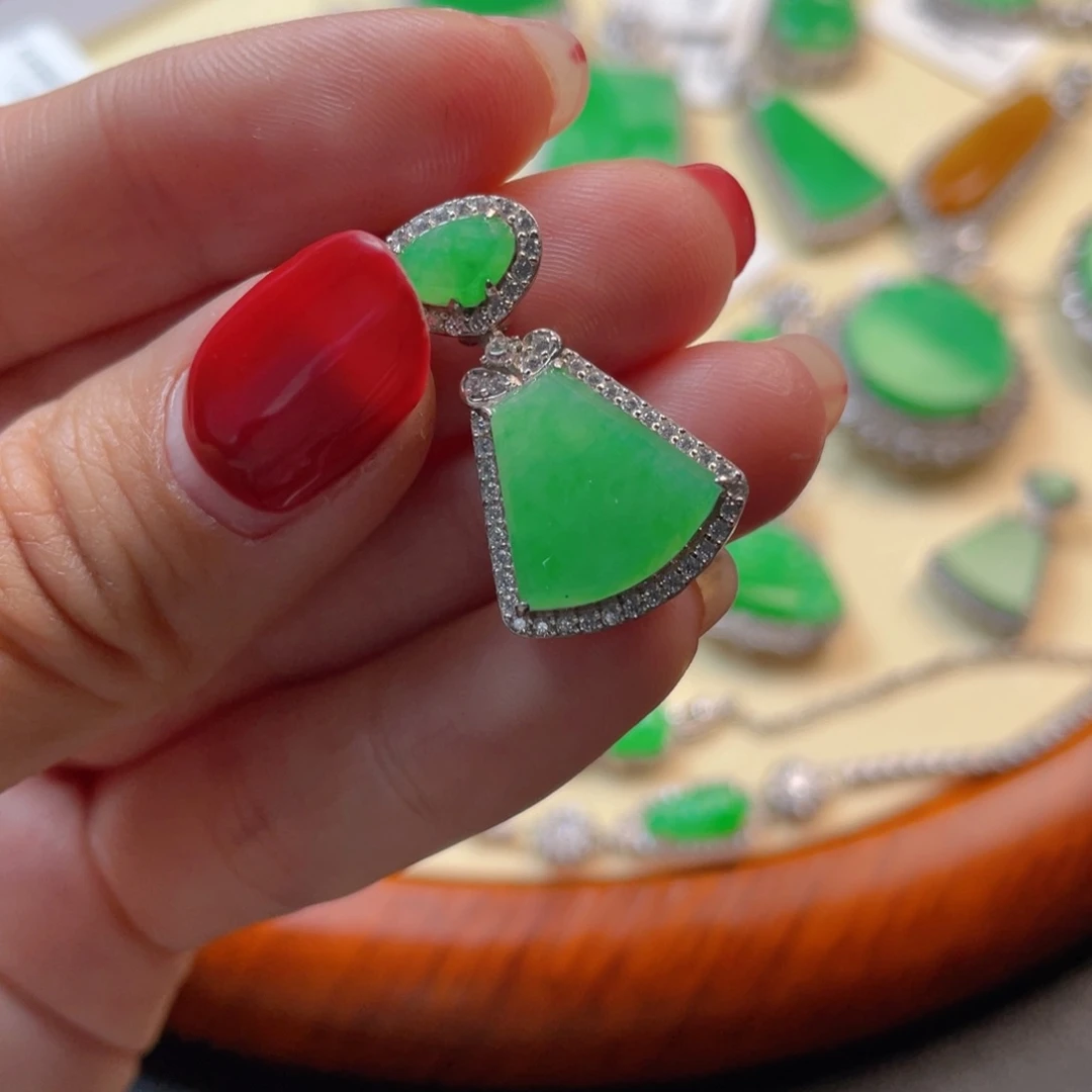 翡翠吊坠(不含链)银S925镶嵌