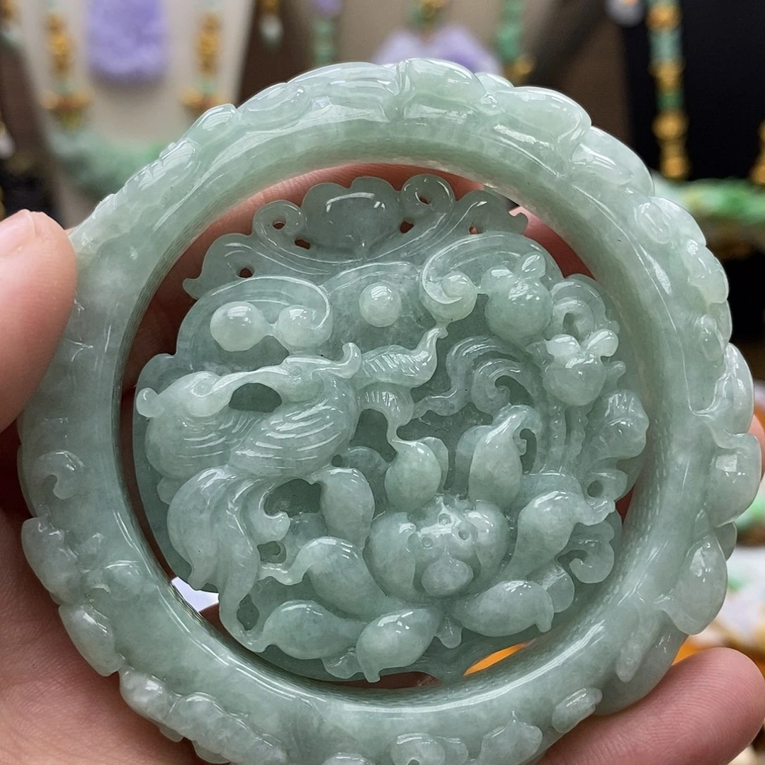 翡翠未镶嵌颈饰手镯套装56