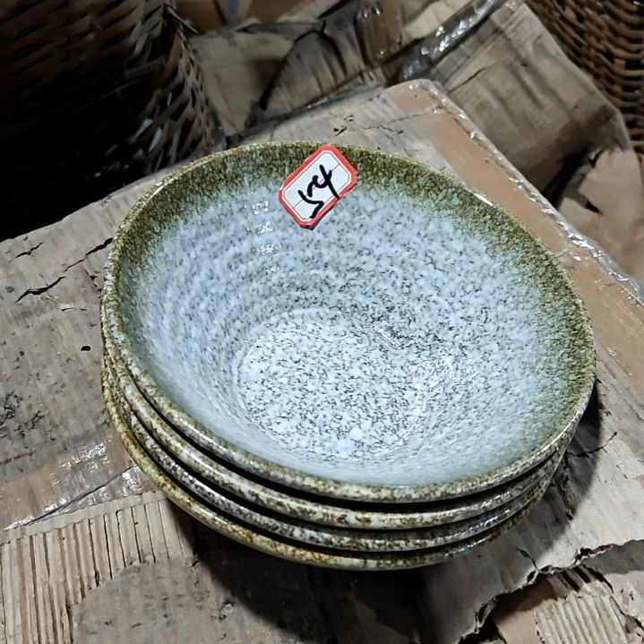 摆件陶瓷盘子碗啥都有