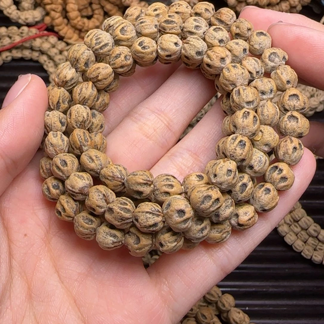 柏香籽/百香籽吊坠困****捏